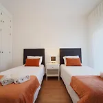Sky Villas Boas T2- 6 Pax Hotel *