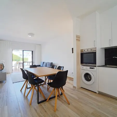 Sky Villas Boas T2- 6 Pax البوفيرا