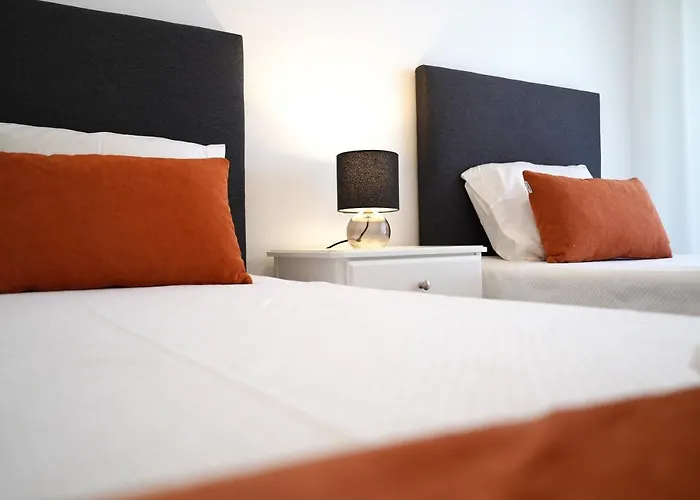 Sky Villas Boas T2- 6 Pax Отель Албуфейра