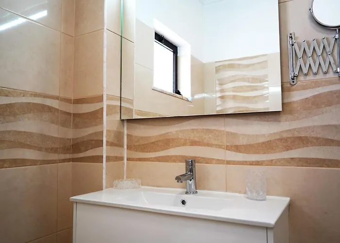 Отель Sky Villas Boas T2- 6 Pax Албуфейра