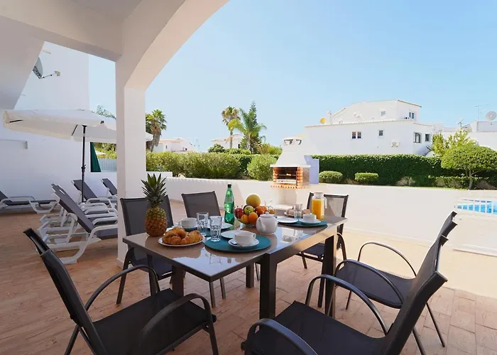 Sky Villas Boas T2- 6 Pax Отель *
